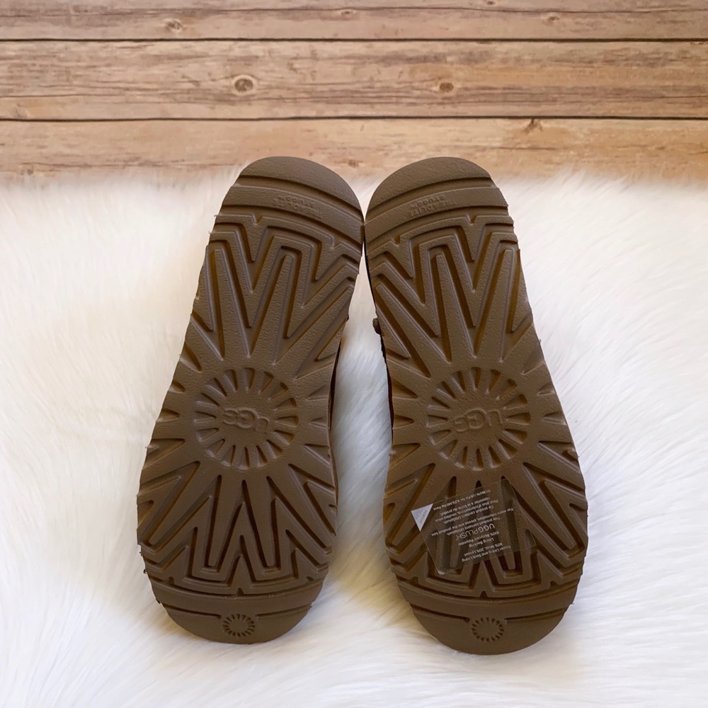 UGG Mini Bailey Button Gem Chestnut Boots - Picture 9 of 9